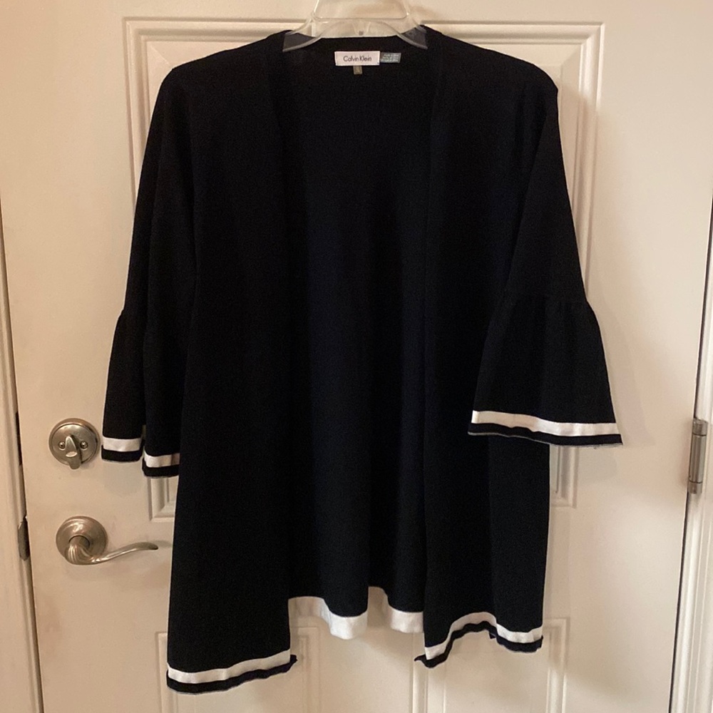 Calvin Klein Women’s Open Cardigan, 1X, Navy with Crème Trim, reverse on sleeves